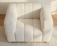 Fauteuil Carré en Tissu Bouclette Ivoire – Nube Oria
